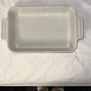 Le Creuset White Rectangular Baking Dish